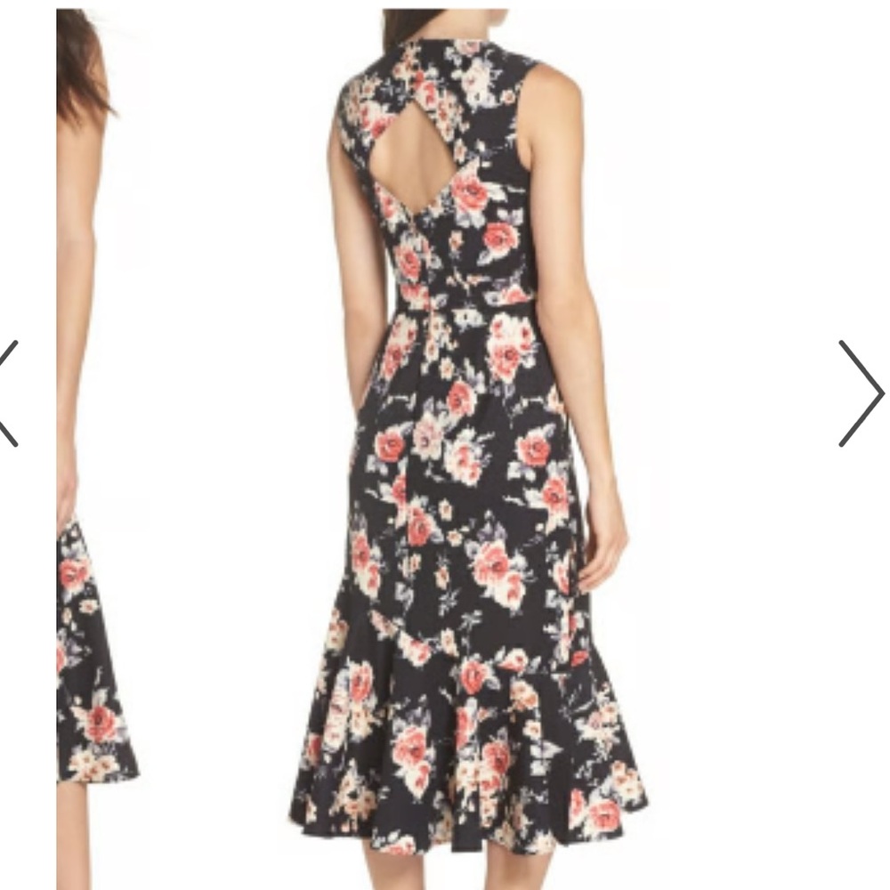 Chelsea28 Black Floral Sleeveless Cut Out Back Side Slit Midi V-neck Dress